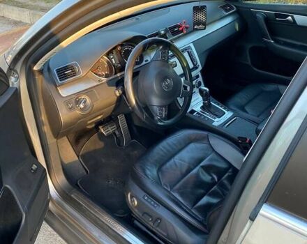 Сірий Фольксваген Пассат, об'ємом двигуна 2 л та пробігом 309 тис. км за 13000 $, фото 8 на Automoto.ua