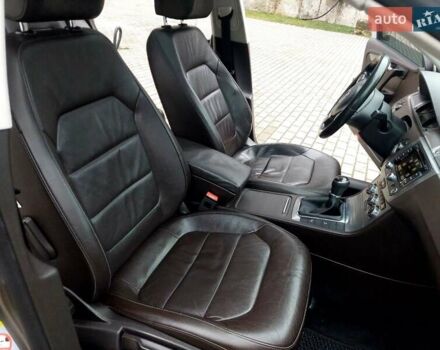 Сірий Фольксваген Пассат, об'ємом двигуна 2 л та пробігом 275 тис. км за 10900 $, фото 55 на Automoto.ua