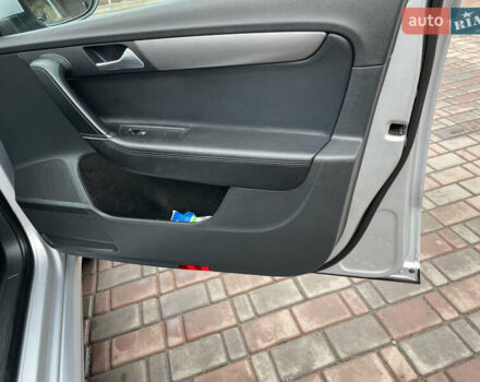 Серый Фольксваген Пассат, объемом двигателя 2 л и пробегом 278 тыс. км за 13500 $, фото 14 на Automoto.ua