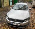 Серый Фольксваген Пассат, объемом двигателя 1.6 л и пробегом 202 тыс. км за 10700 $, фото 1 на Automoto.ua