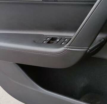 Серый Фольксваген Пассат, объемом двигателя 1.6 л и пробегом 273 тыс. км за 10500 $, фото 29 на Automoto.ua