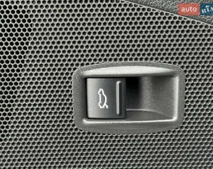 Сірий Фольксваген Пассат, об'ємом двигуна 1.97 л та пробігом 254 тис. км за 12500 $, фото 43 на Automoto.ua