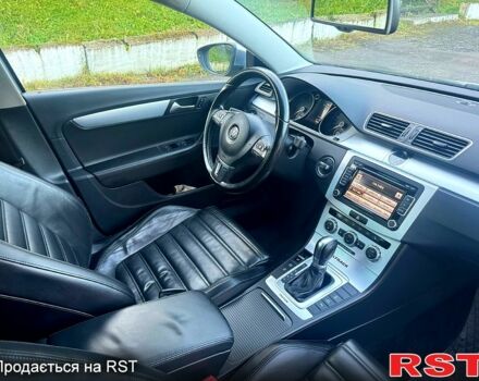 Сірий Фольксваген Пассат, об'ємом двигуна 2 л та пробігом 258 тис. км за 12900 $, фото 8 на Automoto.ua