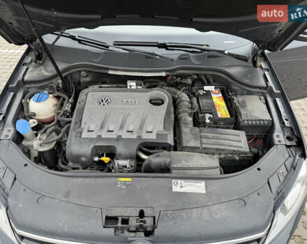 Серый Фольксваген Пассат, объемом двигателя 2 л и пробегом 324 тыс. км за 13500 $, фото 13 на Automoto.ua