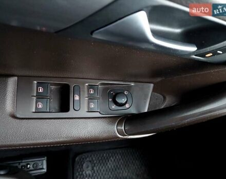 Серый Фольксваген Пассат, объемом двигателя 1.97 л и пробегом 275 тыс. км за 9900 $, фото 55 на Automoto.ua