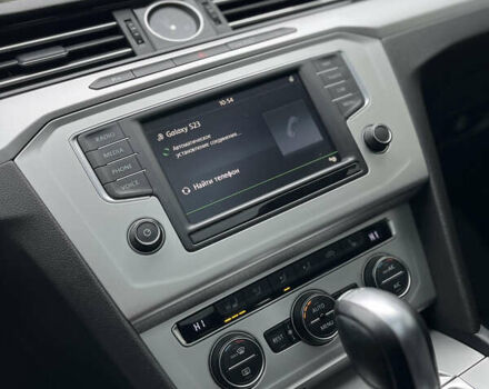 Сірий Фольксваген Пассат, об'ємом двигуна 2 л та пробігом 322 тис. км за 13850 $, фото 21 на Automoto.ua