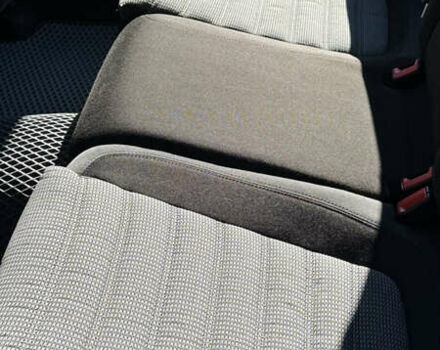 Серый Фольксваген Пассат, объемом двигателя 2 л и пробегом 322 тыс. км за 11200 $, фото 25 на Automoto.ua