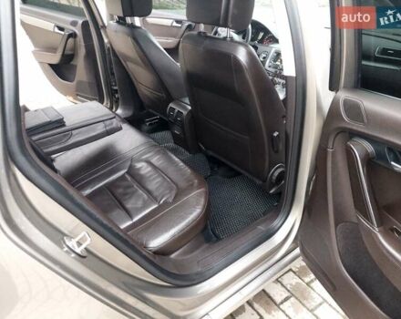 Серый Фольксваген Пассат, объемом двигателя 1.97 л и пробегом 275 тыс. км за 9900 $, фото 73 на Automoto.ua