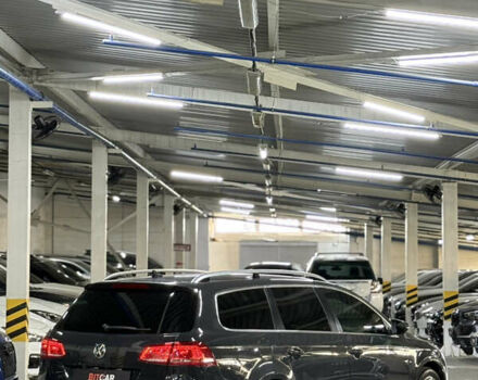 Серый Фольксваген Пассат, объемом двигателя 2 л и пробегом 220 тыс. км за 12900 $, фото 9 на Automoto.ua