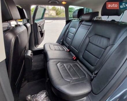 Серый Фольксваген Пассат, объемом двигателя 0 л и пробегом 223 тыс. км за 12999 $, фото 58 на Automoto.ua