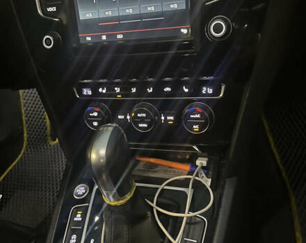 Серый Фольксваген Пассат, объемом двигателя 1.97 л и пробегом 412 тыс. км за 12999 $, фото 29 на Automoto.ua