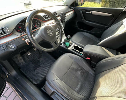 Серый Фольксваген Пассат, объемом двигателя 2 л и пробегом 316 тыс. км за 9999 $, фото 18 на Automoto.ua