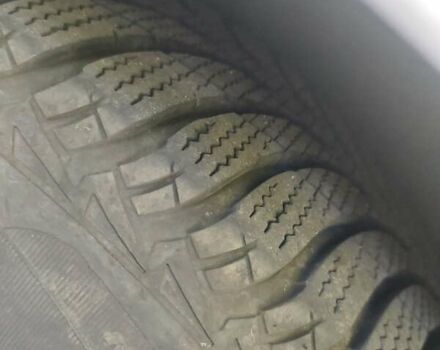 Серый Фольксваген Пассат, объемом двигателя 1.6 л и пробегом 281 тыс. км за 10700 $, фото 13 на Automoto.ua