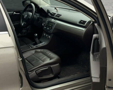 Сірий Фольксваген Пассат, об'ємом двигуна 1.97 л та пробігом 430 тис. км за 9333 $, фото 15 на Automoto.ua