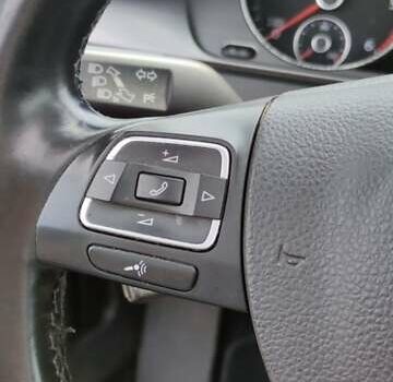 Серый Фольксваген Пассат, объемом двигателя 1.6 л и пробегом 273 тыс. км за 10500 $, фото 24 на Automoto.ua