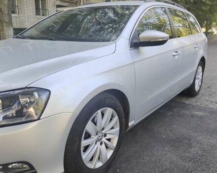 Серый Фольксваген Пассат, объемом двигателя 1.6 л и пробегом 281 тыс. км за 10700 $, фото 4 на Automoto.ua