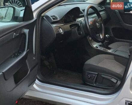 Серый Фольксваген Пассат, объемом двигателя 1.97 л и пробегом 288 тыс. км за 9800 $, фото 6 на Automoto.ua