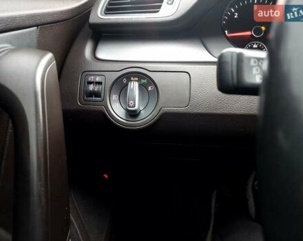 Серый Фольксваген Пассат, объемом двигателя 1.97 л и пробегом 275 тыс. км за 9900 $, фото 52 на Automoto.ua