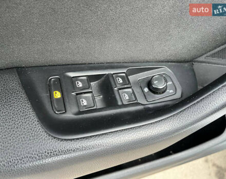 Серый Фольксваген Пассат, объемом двигателя 2 л и пробегом 385 тыс. км за 12800 $, фото 47 на Automoto.ua