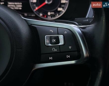 Сірий Фольксваген Пассат, об'ємом двигуна 1.97 л та пробігом 303 тис. км за 16000 $, фото 38 на Automoto.ua