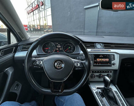 Серый Фольксваген Пассат, объемом двигателя 1.97 л и пробегом 310 тыс. км за 14700 $, фото 14 на Automoto.ua