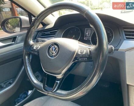 Серый Фольксваген Пассат, объемом двигателя 1.97 л и пробегом 292 тыс. км за 13400 $, фото 23 на Automoto.ua