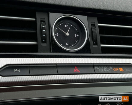 Серый Фольксваген Пассат, объемом двигателя 2 л и пробегом 352 тыс. км за 13400 $, фото 19 на Automoto.ua