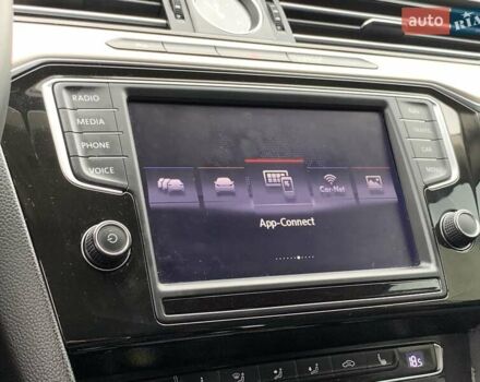 Серый Фольксваген Пассат, объемом двигателя 2 л и пробегом 182 тыс. км за 16455 $, фото 56 на Automoto.ua