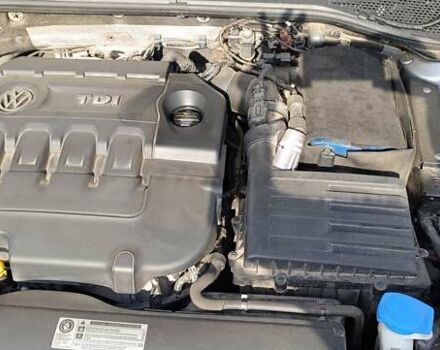 Серый Фольксваген Пассат, объемом двигателя 1.6 л и пробегом 235 тыс. км за 12800 $, фото 83 на Automoto.ua