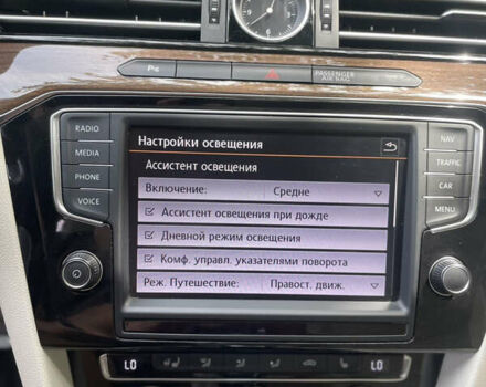 Серый Фольксваген Пассат, объемом двигателя 2 л и пробегом 245 тыс. км за 17995 $, фото 25 на Automoto.ua