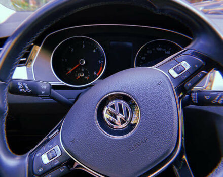 Серый Фольксваген Пассат, объемом двигателя 1.97 л и пробегом 310 тыс. км за 14000 $, фото 4 на Automoto.ua