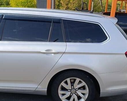 Серый Фольксваген Пассат, объемом двигателя 1.6 л и пробегом 235 тыс. км за 12800 $, фото 57 на Automoto.ua