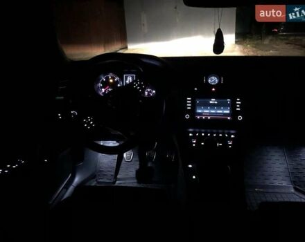 Сірий Фольксваген Пассат, об'ємом двигуна 2 л та пробігом 243 тис. км за 14800 $, фото 29 на Automoto.ua