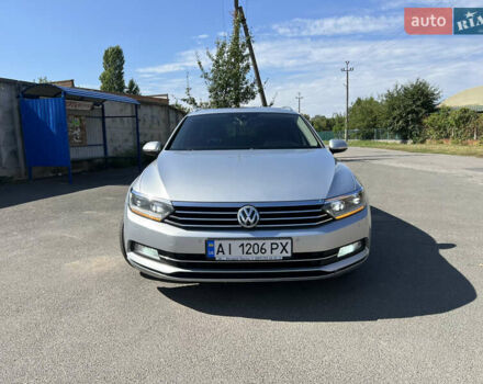 Серый Фольксваген Пассат, объемом двигателя 1.97 л и пробегом 315 тыс. км за 18000 $, фото 1 на Automoto.ua