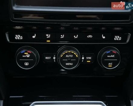 Сірий Фольксваген Пассат, об'ємом двигуна 1.97 л та пробігом 303 тис. км за 16000 $, фото 32 на Automoto.ua