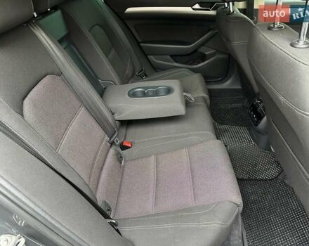 Сірий Фольксваген Пассат, об'ємом двигуна 2 л та пробігом 283 тис. км за 14990 $, фото 17 на Automoto.ua