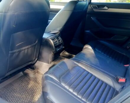 Серый Фольксваген Пассат, объемом двигателя 2 л и пробегом 275 тыс. км за 13500 $, фото 7 на Automoto.ua