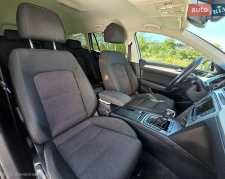 Серый Фольксваген Пассат, объемом двигателя 1.97 л и пробегом 217 тыс. км за 15900 $, фото 26 на Automoto.ua