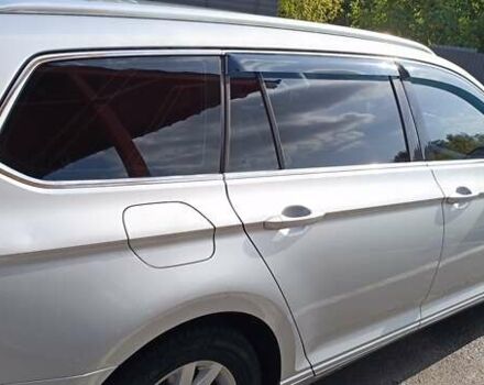 Серый Фольксваген Пассат, объемом двигателя 1.6 л и пробегом 235 тыс. км за 12800 $, фото 61 на Automoto.ua