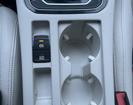 Серый Фольксваген Пассат, объемом двигателя 2 л и пробегом 245 тыс. км за 17995 $, фото 31 на Automoto.ua