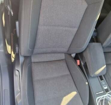 Сірий Фольксваген Пассат, об'ємом двигуна 1.97 л та пробігом 285 тис. км за 14000 $, фото 8 на Automoto.ua