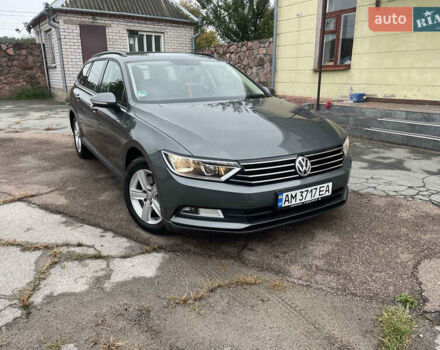 Сірий Фольксваген Пассат, об'ємом двигуна 1.97 л та пробігом 170 тис. км за 15000 $, фото 4 на Automoto.ua