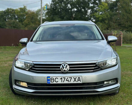 Серый Фольксваген Пассат, объемом двигателя 1.6 л и пробегом 299 тыс. км за 14250 $, фото 6 на Automoto.ua