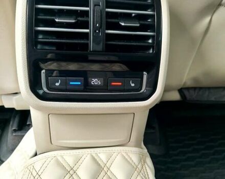 Сірий Фольксваген Пассат, об'ємом двигуна 1.97 л та пробігом 243 тис. км за 15500 $, фото 26 на Automoto.ua