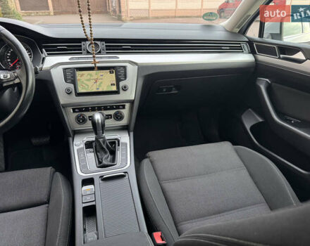 Серый Фольксваген Пассат, объемом двигателя 2 л и пробегом 248 тыс. км за 13750 $, фото 112 на Automoto.ua