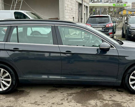 Серый Фольксваген Пассат, объемом двигателя 1.97 л и пробегом 218 тыс. км за 11800 $, фото 4 на Automoto.ua