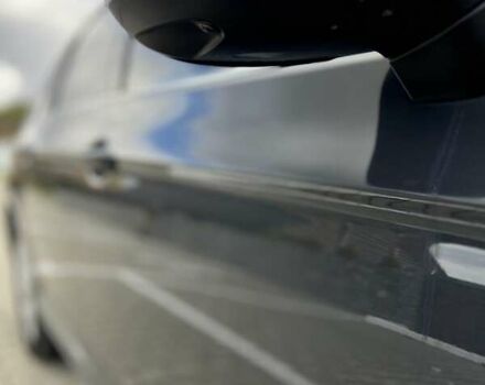 Серый Фольксваген Пассат, объемом двигателя 1.6 л и пробегом 256 тыс. км за 12900 $, фото 2 на Automoto.ua