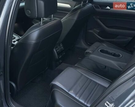 Сірий Фольксваген Пассат, об'ємом двигуна 1.97 л та пробігом 303 тис. км за 16000 $, фото 20 на Automoto.ua