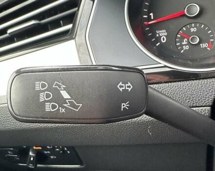 Серый Фольксваген Пассат, объемом двигателя 1.97 л и пробегом 297 тыс. км за 14600 $, фото 38 на Automoto.ua