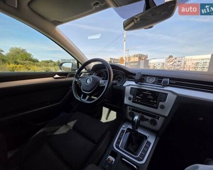 Серый Фольксваген Пассат, объемом двигателя 1.97 л и пробегом 217 тыс. км за 15900 $, фото 23 на Automoto.ua